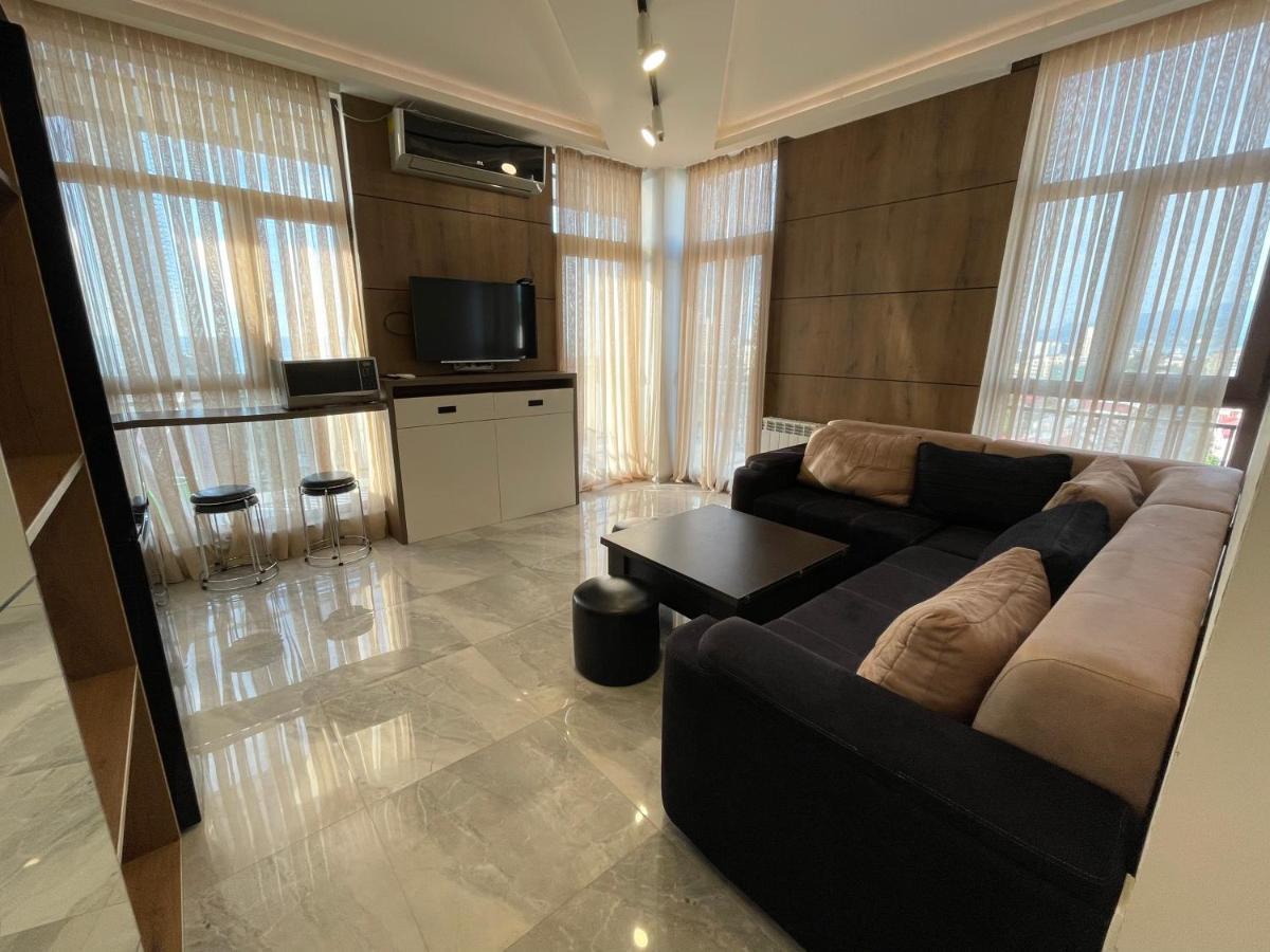 Apartments At Like House 바투미 외부 사진