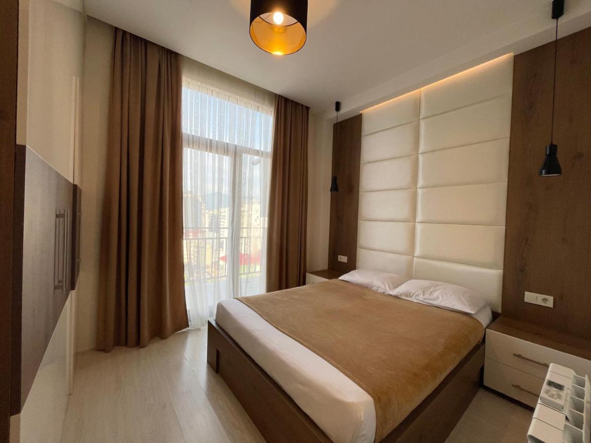 Apartments At Like House 바투미 외부 사진